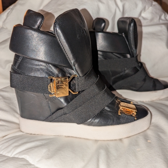 Giuseppe Zanotti Black Leather size9 - Picture 6 of 16